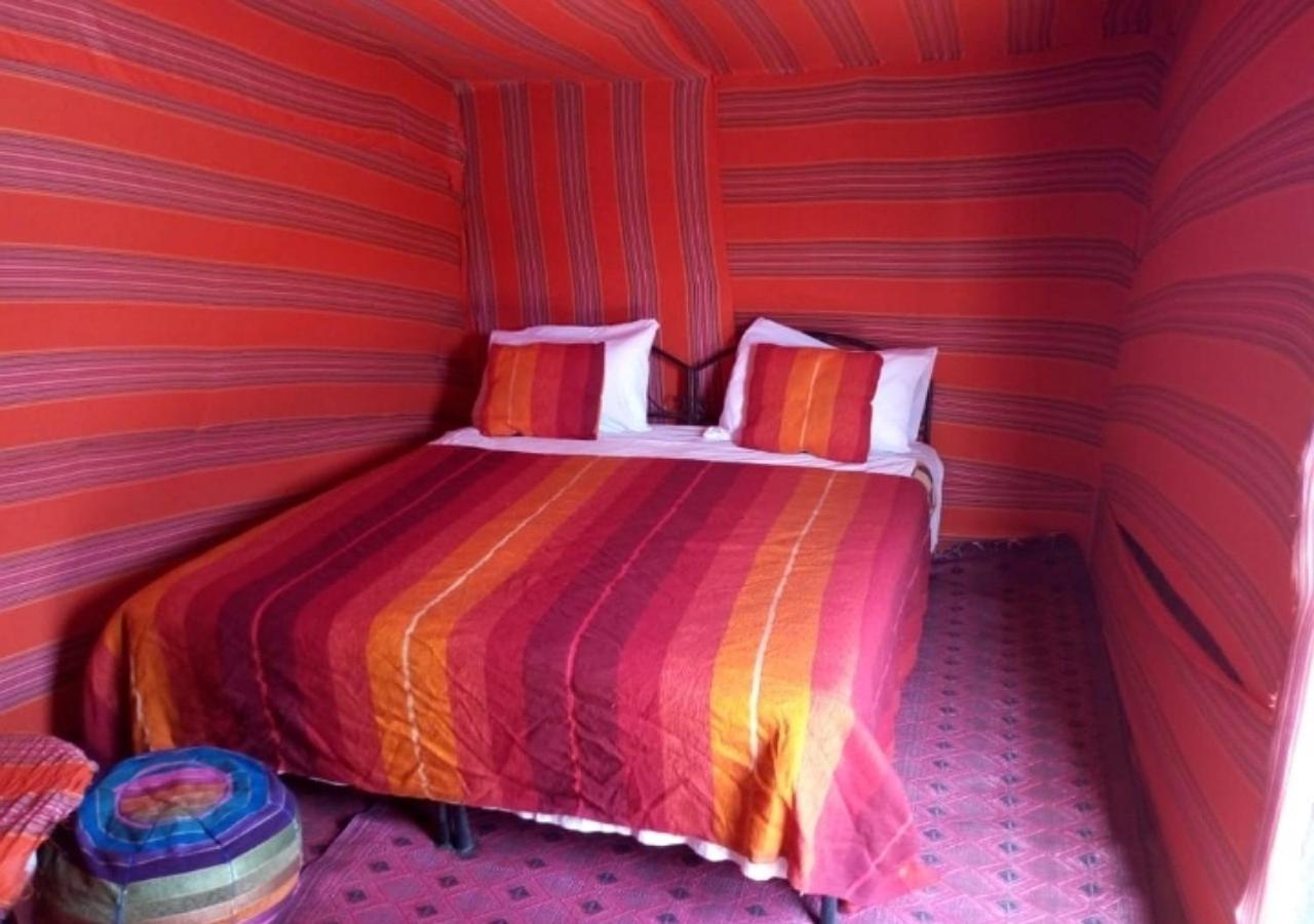 Desert Glamping Experience เมอร์ซูกา ภายนอก รูปภาพ