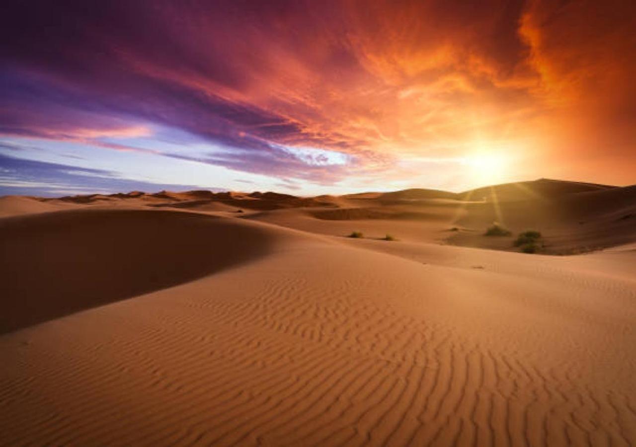 Desert Glamping Experience เมอร์ซูกา ภายนอก รูปภาพ